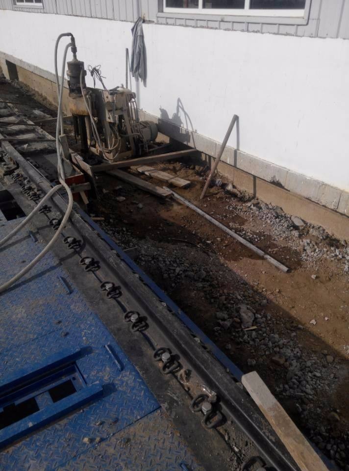 巴林左注浆治理铁路高路基沉陷病害